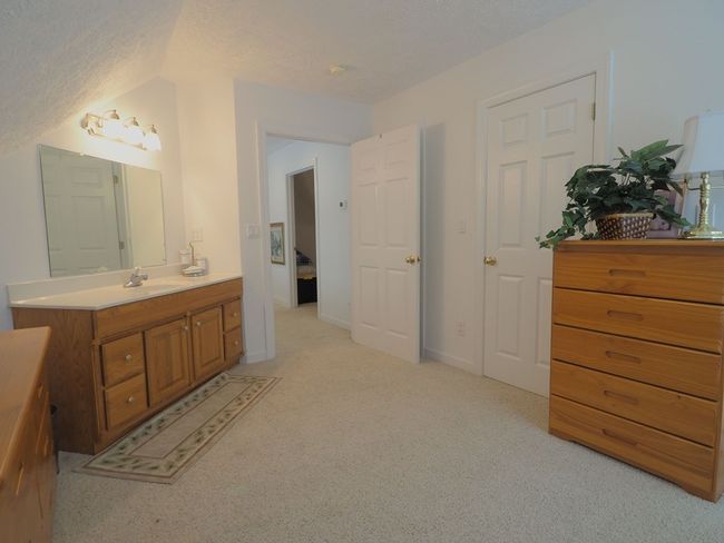 19 Lone Oak Ct, House other with 4 bedrooms, 4 bathrooms and 2 parking in Laurel Fork VA | Image 42