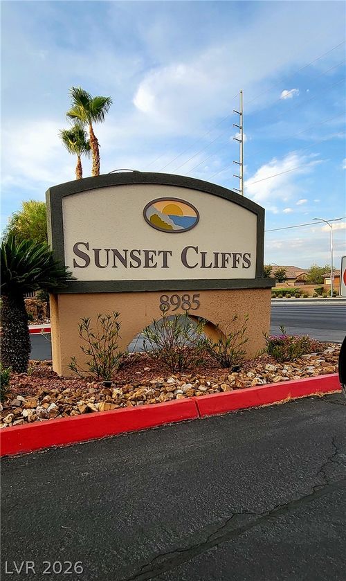 1152-8985 S Durango Dr, Las Vegas, NV, 89113-6117 | Card Image