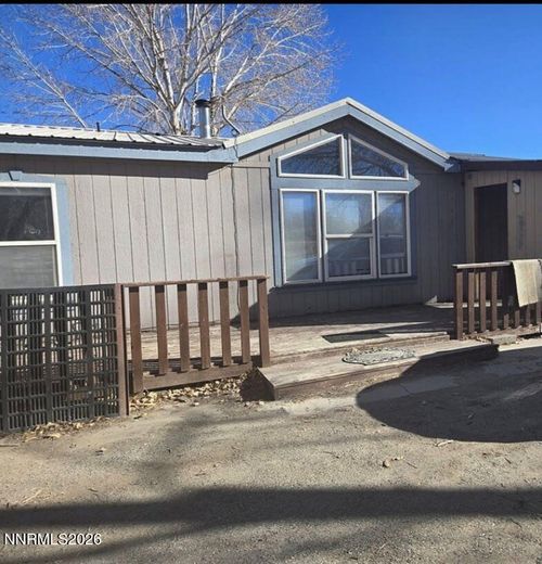 406 W Crowell Field Rd, Round Mountain, NV, 89045-9743 | Card Image