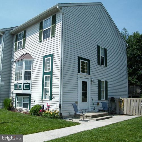 486 Silver Ct, WESTMINSTER, MD, 21158-9404 | Card Image