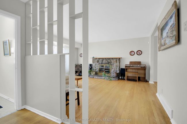 70 Viewmount Dr, House other with 4 bedrooms, 2 bathrooms and 3 parking in Nepean ON | Image 8