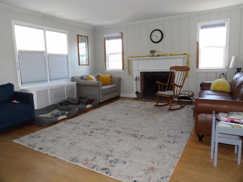 9 Harvard St, Rutland, VT, 05701-3632 | Card Image