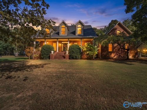 1249 County Road 120, Valley Head, AL, 35989-3552 | Card Image
