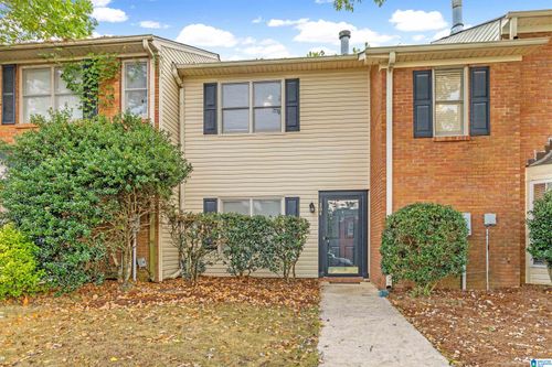 1204 Hillsboro Ln, HELENA, AL, 35080-3719 | Card Image