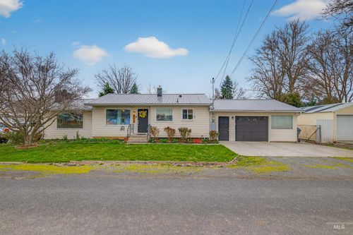 733 Airway Ave., Lewiston, ID, 83501 | Card Image