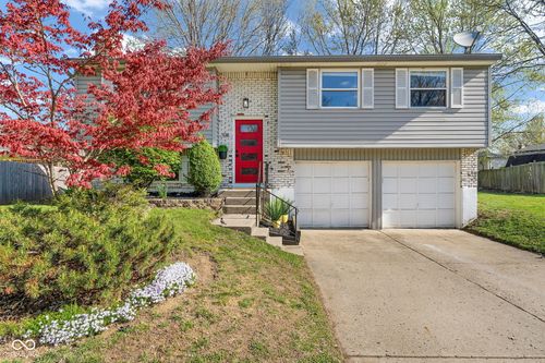 518 Concord Ct, Fishers, IN, 46038-1912 | Card Image