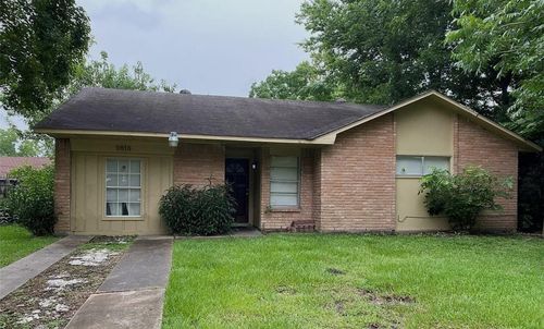5818 Melanite Ave, Houston, TX, 77053-3035 | Card Image