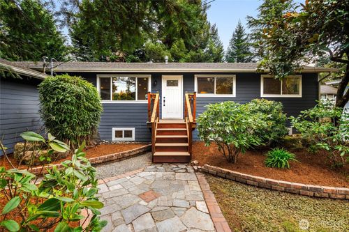 5839 Ne 197th St, Kenmore, WA, 98028-3140 | Card Image