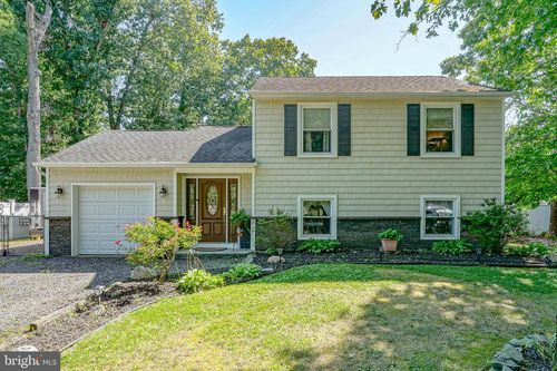 602 Autumn Crest Dr, WATERFORD WORKS, NJ, 08089-2122 | Card Image