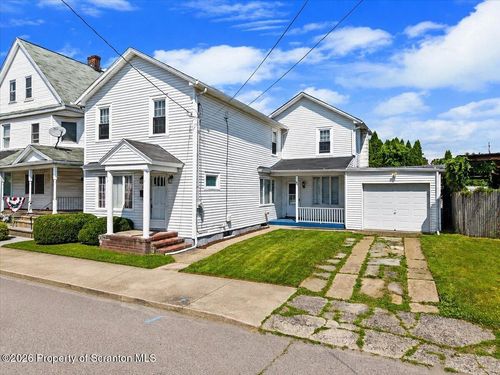 13 Fulton St, Pittston, PA, 18640-2512 | Card Image