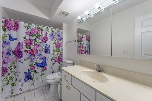 apt-402-7081 W Touhy Ave, Niles, IL, 60714-5317 | Card Image