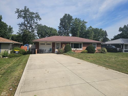 2320 E 10th St, Anderson, IN, 46012-4315 | Card Image