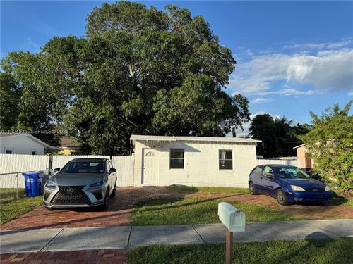 2507 Nw 4th Ct, Pompano Beach, FL, 33069-2272 | Card Image