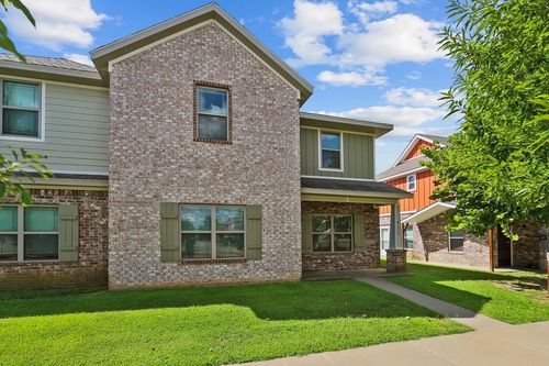 4175-4173 W Santa Maria Ln, Fayetteville, AR, 72704-7147 | Card Image