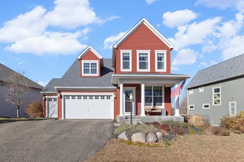 15 Prosperity Way, Hudson, WI, 54016-7791 | Card Image