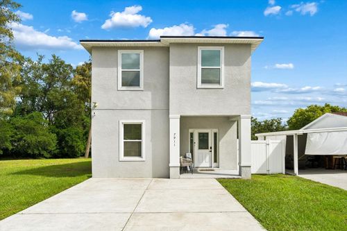 7911 N Packwood Ave, TAMPA, FL, 33604-3812 | Card Image