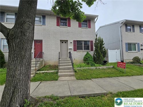 1223 N Albright Ave, Allentown, PA, 18104-3093 | Card Image