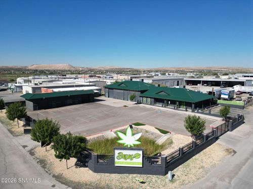 1805 Futurity Dr, Sunland Park, NM, 88063-9607 | Card Image