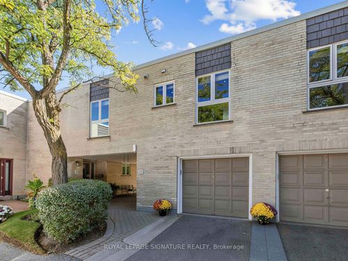 25 Proudbank Millway N/A, North York, ON, M2L1P3 | Card Image
