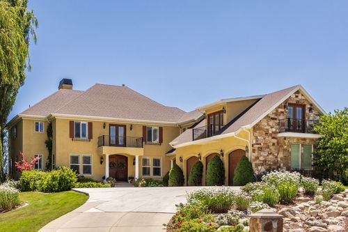 897 Pfeifferhorn Dr, Alpine, UT, 84004-1743 | Card Image