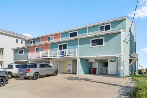 7823 Gulf Blvd, Navarre, FL, 32566-7107 | Card Image