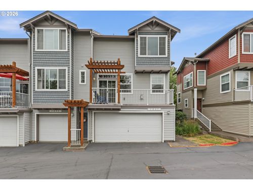 1847 Ne 102nd Ave, Hillsboro, OR, 97006-6215 | Card Image