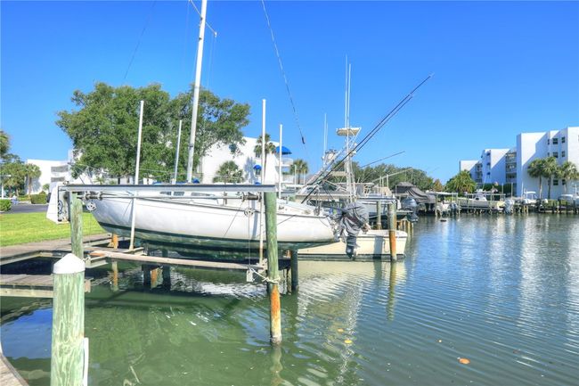 6110 - 6110 River Run Dr, House attached with 2 bedrooms, 2 bathrooms and null parking in Sebastian FL | Image 30
