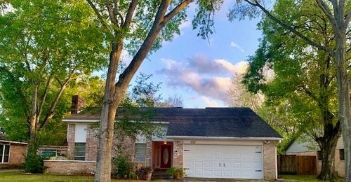 13911 Briar Place Drive, Houston, TX, 77077 | Card Image