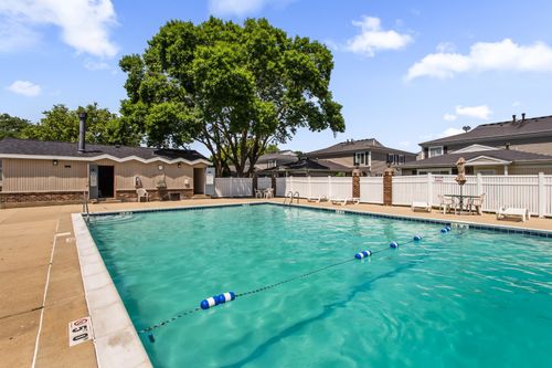 243a-1532 Cove Dr, Prospect Heights, IL, 60070-1911 | Card Image
