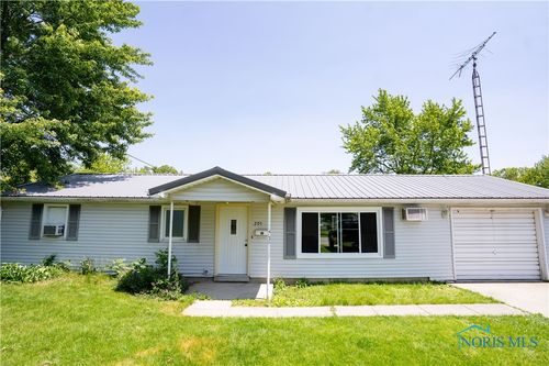 205 Grant St, Paulding, OH, 45879-1378 | Card Image