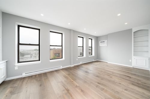 4f-415 Central Ave, Jersey City, NJ, 07307-2897 | Card Image