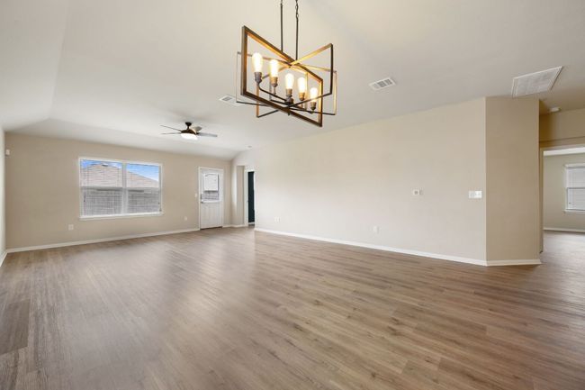 15212 Shell Bark Cv, House other with 4 bedrooms, 2 bathrooms and null parking in Austin TX | Image 13