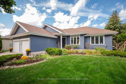 141 Grand Cypress Lane, Blue Mountains, ON, L9Y0K7 | Card Image