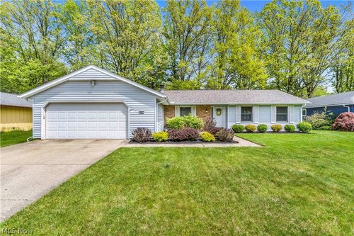 6151 Hickory Trl, North Ridgeville, OH, 44039-2656 | Card Image