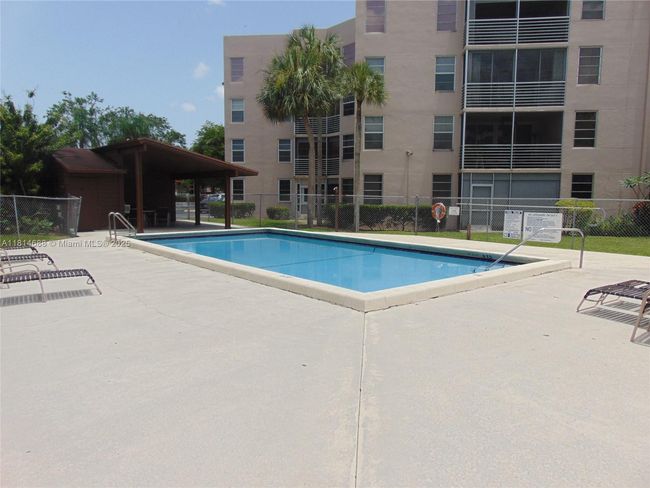 APT-205 - 1931 Sabal Palm Dr, Condo with 2 bedrooms, 2 bathrooms and null parking in Davie FL | Image 21