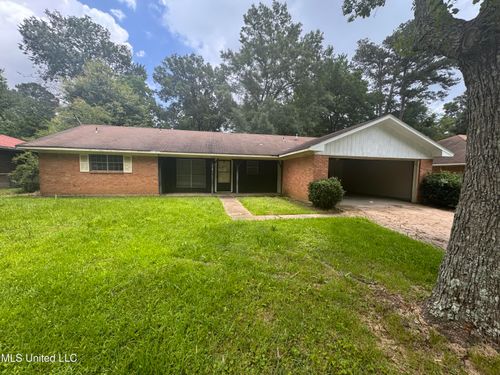 2318 Breckinridge Rd, Jackson, MS, 39204-5209 | Card Image