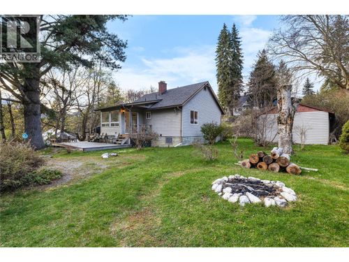 321 Golf View St, Riondel, BC, V0B | Card Image