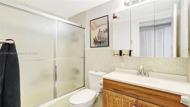 APT-103 - 1101 Hillcrest Ct, Condo with 2 bedrooms, 2 bathrooms and null parking in Hollywood FL | Image 4