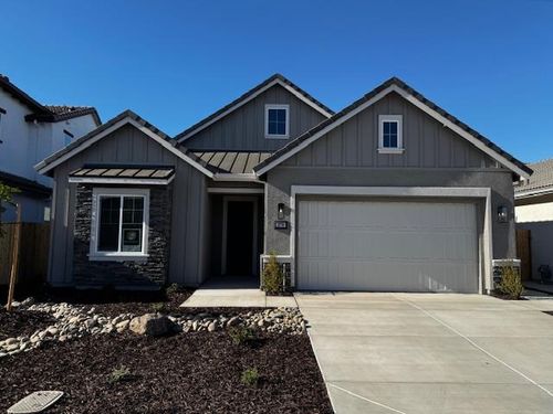 370 Whitefish St, Manteca, CA, 95337-8161 | Card Image