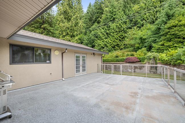 1143 Millstream Rd, House other with 5 bedrooms, 3 bathrooms and 8 parking in West Vancouver BC | Image 25