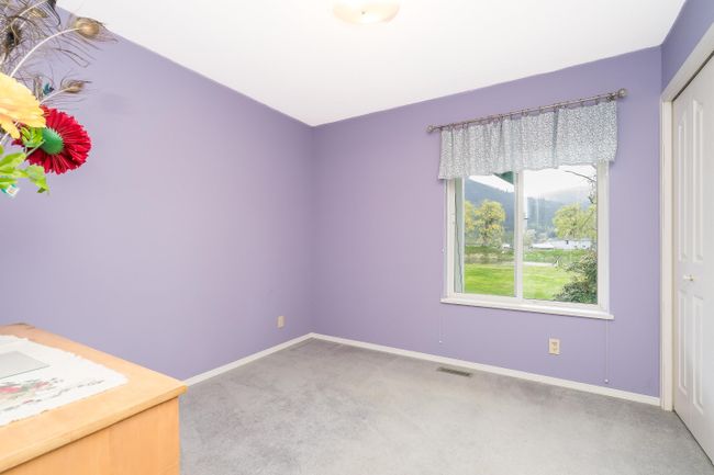 9356 Ross Road, House other with 3 bedrooms, 2 bathrooms and 10 parking in Mission BC | Image 21
