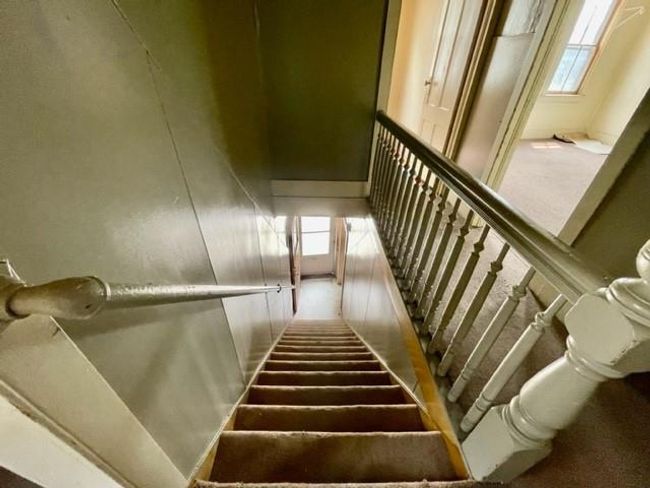 Stairwell | Image 18