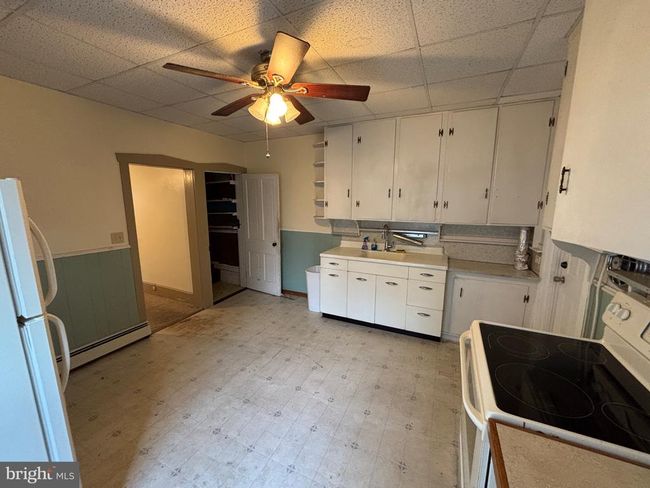 159 W Fulton St, Home with 4 bedrooms, 2 bathrooms and null parking in EPHRATA PA | Image 11