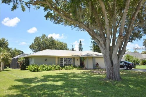 3926 Calliandra Dr, SARASOTA, FL, 34232-1226 | Card Image