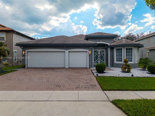 5312 Sw 148th Ave, Miramar, FL, 33027-3681 | Card Image