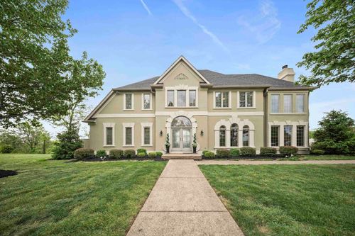 4435 Southern Hills Dr, Ashland, KY, 41102-9277 | Card Image