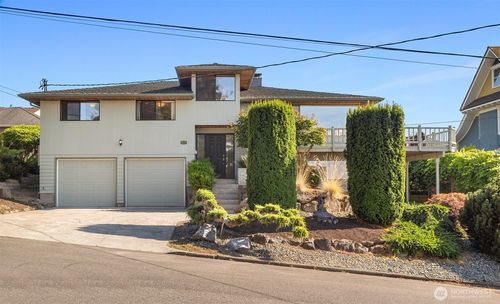 826 Maple St, Edmonds, WA, 98020-3338 | Card Image
