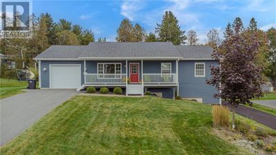 21 Homestead Dr, House other with 4 bedrooms, 2 bathrooms and null parking in Hampton NB | Image 1