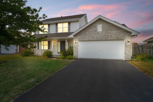 5532 Danburry Dr, Rockford, IL, 61109-7539 | Card Image