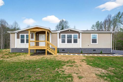 297 Martin Ridge Ln, Gainesboro, TN, 38562-4902 | Card Image